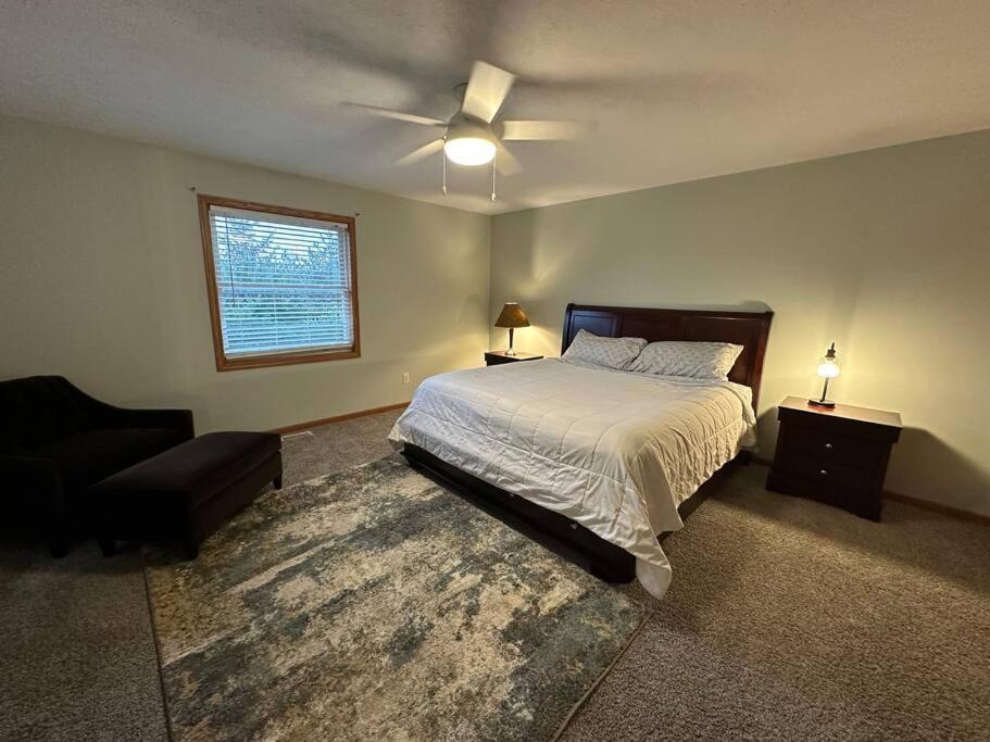 Inviting 3 Bed 2.5 Bath Townhome In Wadsworth Exterior foto